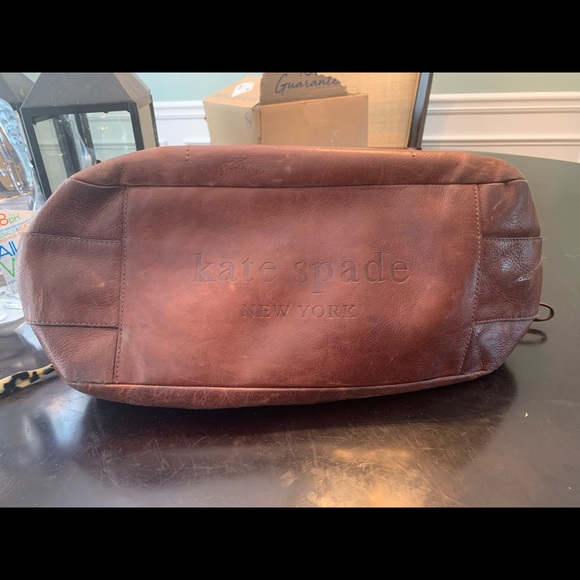 Beautiful Kate Spade Purse! Pre-Owned condition! - Picture 5 of 8
